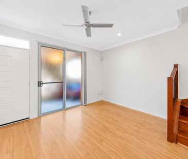 4 Nightcap Lane, Fitzgibbon QLD 4018 - Townhouse For Rent | Domain - Photo 4