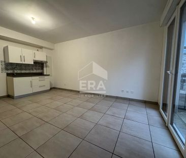 Charmant F2 avec terrasse et parking sécurisé - Photo 4