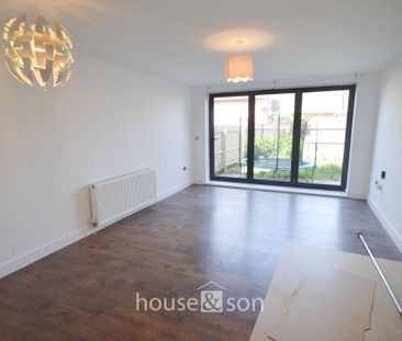 4 bedroom townhouse to rent - Photo 1