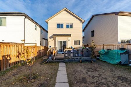 192 Saddlebrook Circle Northeast, Calgary - Photo 3