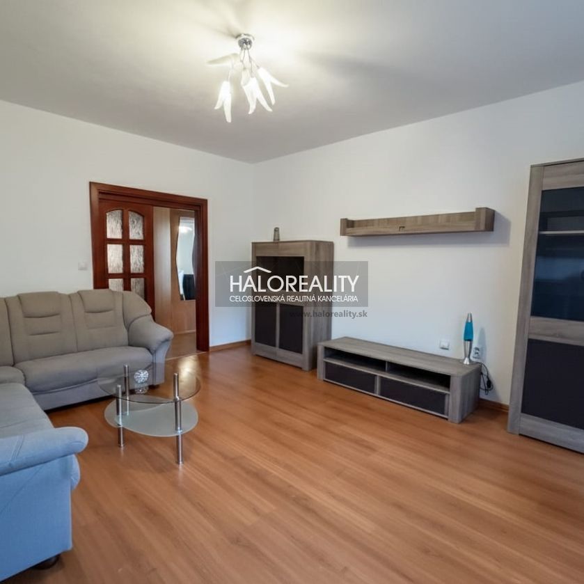 3 izbový byt na prenájom 70m2, Banská Štiavnica - Photo 1