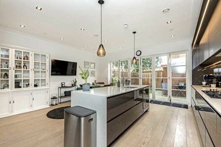 Egerton Drive, Old Isleworth, TW7 - Photo 5