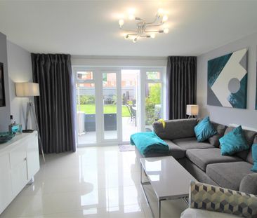 127 Gardeners Place, Shrewsbury, SY2 6FH - Photo 1