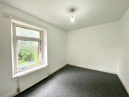 Lunn Road, Barnsley, Cudworth - Photo 3