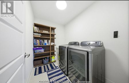 For Lease - 28 Celano Drive, Hamilton, Ontario - Photo 4