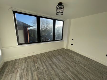 Clarence Street, Swindon - Photo 2