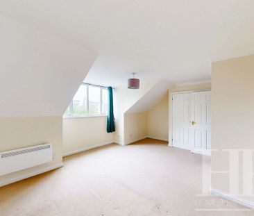 Beverley Mews, Crawley, RH10 - Photo 3