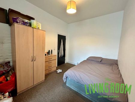 6 bedroom house to rent - Photo 4
