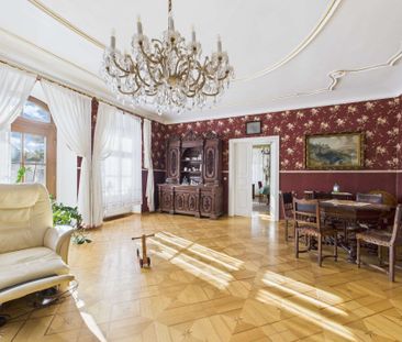 Herrschaftliche 3-Zimmer-Wohnung im historischen Rittergut mit Balk... - Photo 1