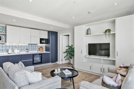 Hightail Point, E20 1JY, London - Photo 4