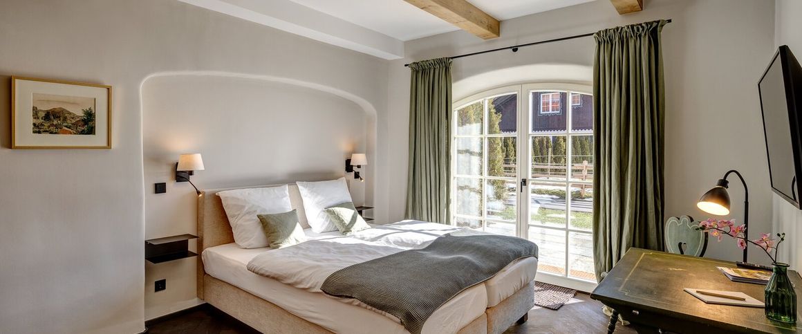 Exclusive 3-room apartment in the Tegernsee valley - Photo 1