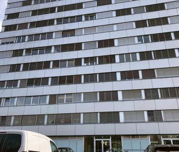 3-room apartment adapted for people with reduced mobility on the 7t... - Photo 1