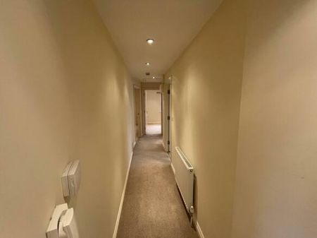 2 bedroom apartment to rent - Photo 2