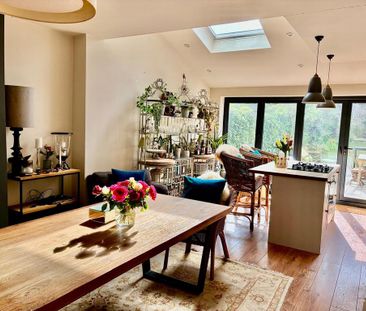 5 bedroom semi-detached house to rent - Photo 3