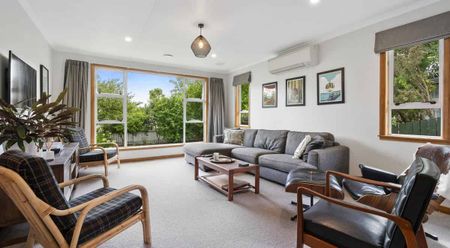 Magnificent on Miro - Photo 2