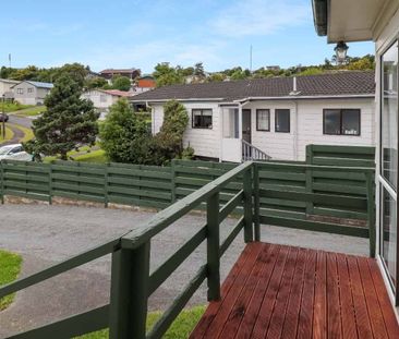 Family Home - Photo 5