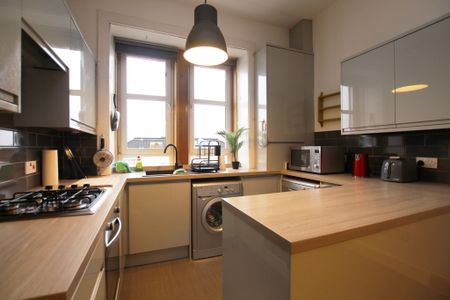 Clarkston Road, Muirend, Glasgow - Photo 5