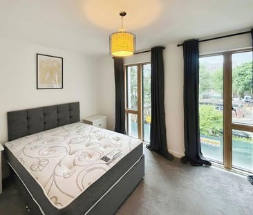 3 bedroom townhouse to rent - Photo 3