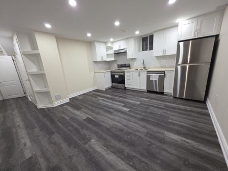 For Lease - 7 Sinatra Street Unit# Bsmt, Brampton, Ontario - Photo 2