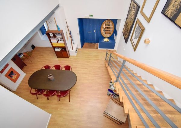 2 Bedroom House with a terrace, Paço de Arcos, Oeiras