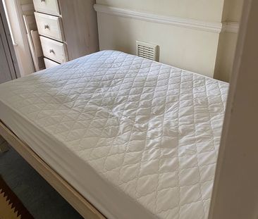 Room in a Shared Flat, Garlinge Road, NW2 - Photo 5