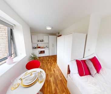 Studio to rent - Photo 3