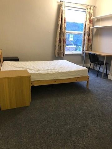 3 bedroom house share to rent - Photo 5