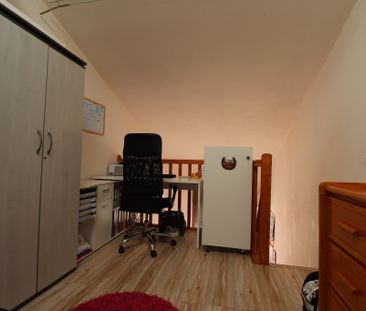 Location MEUBLE, ST JEROME 13013 les ESTUDINES: duplex meublé T2 pr... - Photo 2