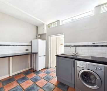 Seckford Street, Woodbridge, Suffolk, IP12 4LZ - Photo 4