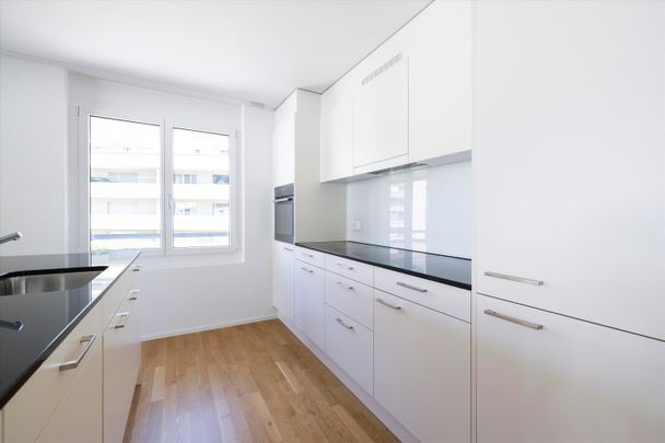 "Grosszügig, sonnig und nah am Walensee" - Foto 1