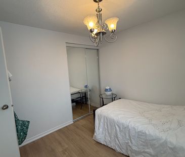 For Lease - 40 Ravenscroft Road, Ajax, Ontario - Photo 4