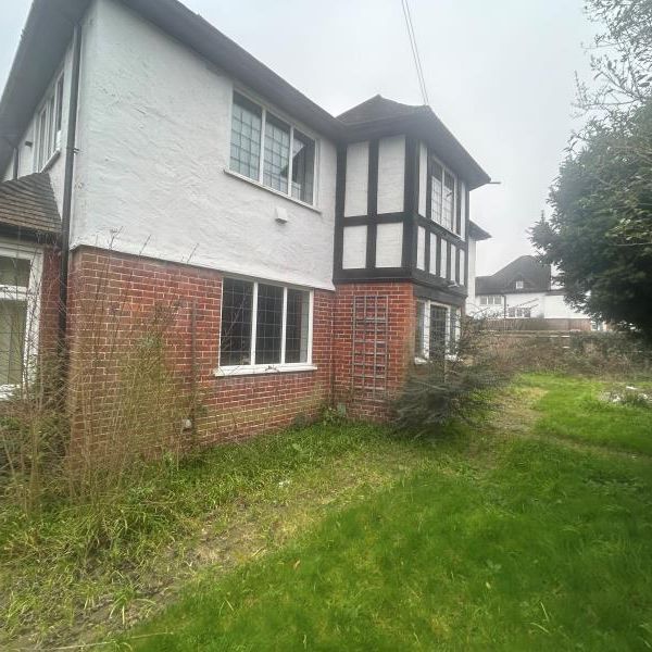 Aldershot Road, Guildford - 1 bedroomProperty for lettings - Seymours - Photo 1