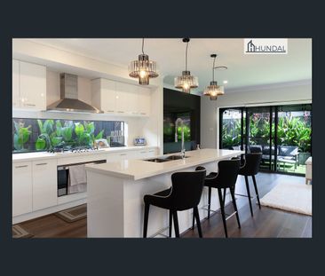 Luxurious & Sophisticated -Simply the best! - Photo 6