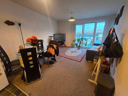 Stillwater Drive, Manchester, M11 - Photo 3