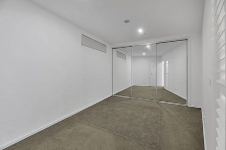 301/2 Gribble Street, Gungahlin - Photo 5