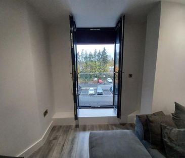 Broadoaks, Streetsbrook Road, Solihull - Photo 3