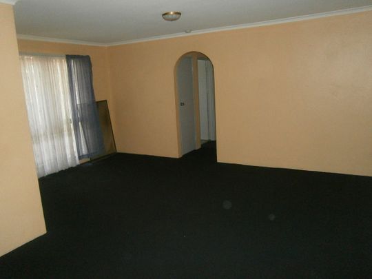 Two Bedroom Unit In Convenient Location - Photo 1