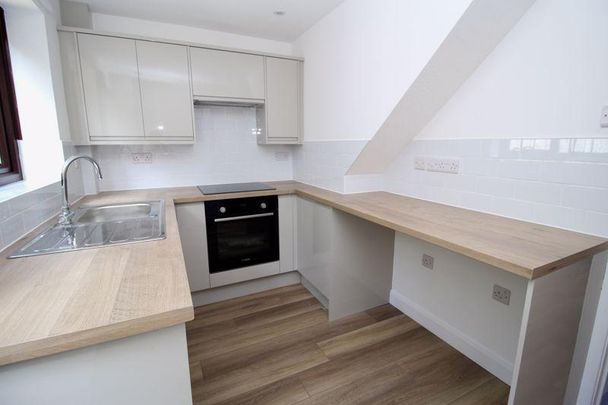 1 bedroom terraced house to rent - Photo 1