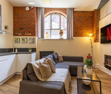 1 bedroom in a flat share to rent - Photo 6