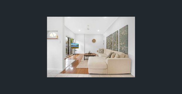 Sought-after full brick 3 bedroom family house in premium suburb - Photo 1