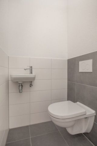 B.P. Van Verschuerstraat 71 -1, 6828 ZZ Arnhem - Photo 2