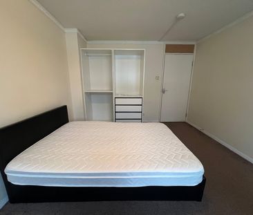 Room in a Shared House, Bruce Road, E3 - Photo 3