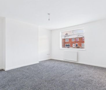 3 bedroom property to rent - Photo 1