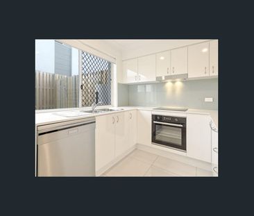 Modern Living in a complex with Pool - Photo 4