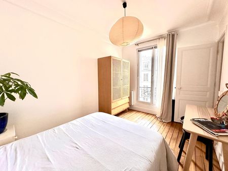 Appartement T2 Paris 18 à louer - Photo 4