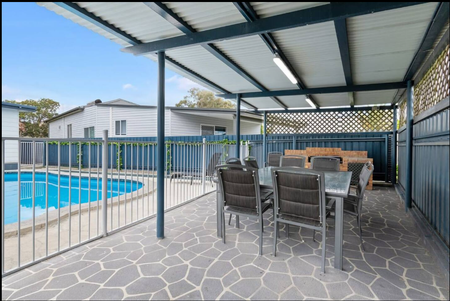 Three bedroom, stylishly furnished! INSPECTIONS BY APPOINTMENT ONLY - Photo 5