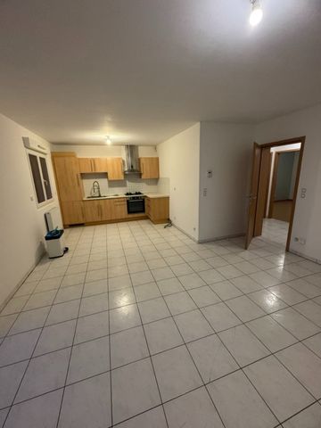 Appartement 3 pièces à Longeville-lès-Saint-Avold - Photo 2