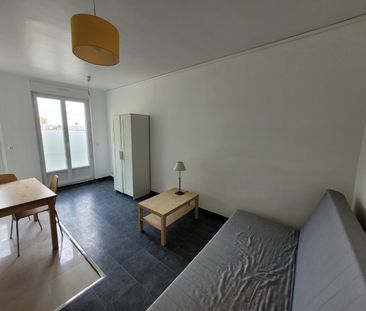 Location Appartement 1 pièce 21m² VALENCIENNES 59300 - Photo 2