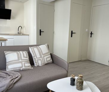 VENCE CHARMANT STUDIO MEUBLE - Photo 3