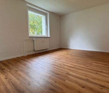 *** Wir modernisieren für Sie! Charmante Altbauwohnung mit Duschbad... - Photo 4